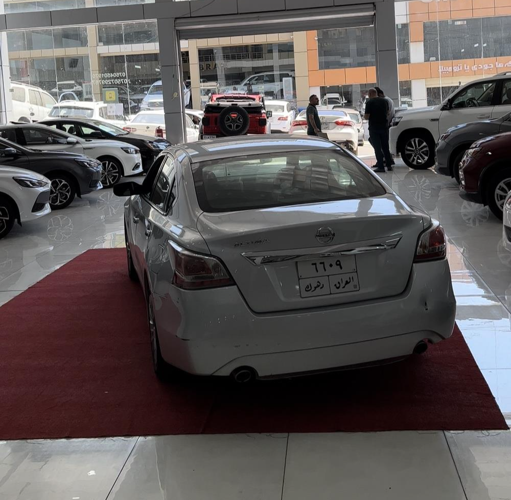 Nissan Altima